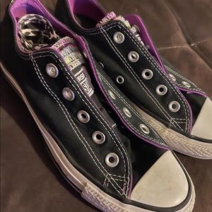 Converse shoes, size 6 1/2 to 7